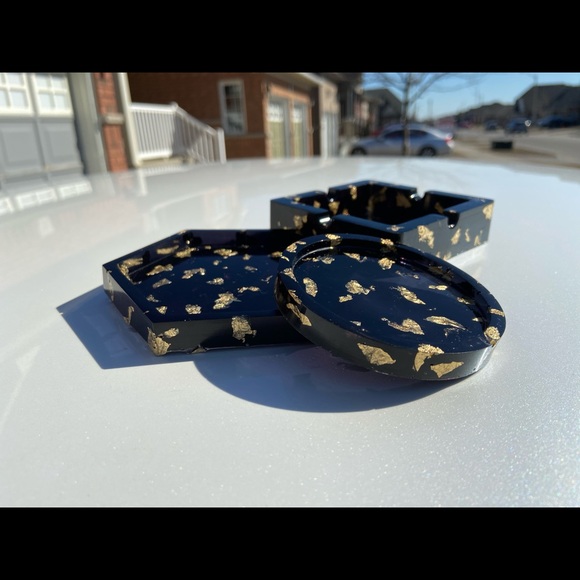 Black and Gold Ashtray/Coaster set! - Picture 5 of 5